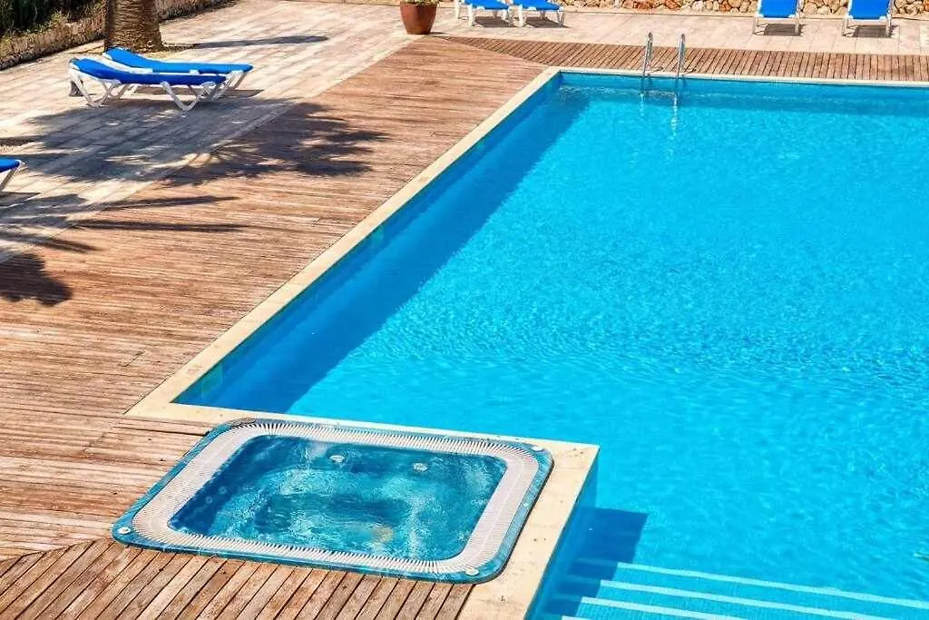 Apartamento Con Aire Acondicionado Y Gran Piscina 桑坦德利亚湾 0*,  西班牙